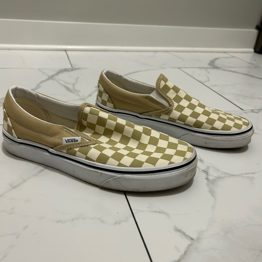 Women’s Checkered Slip On Vans